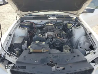 2007 Ford Mustang Deluxe z VIN 1ZVFT84NX75272930, wystawiony jako Copart lot #61072165 z przebiegiem 137 513 mil mil oraz Szkoda całkowita • Salvage title. Historia ofert i sprzedaży dostępna na DreamBid. Obrazek 11.