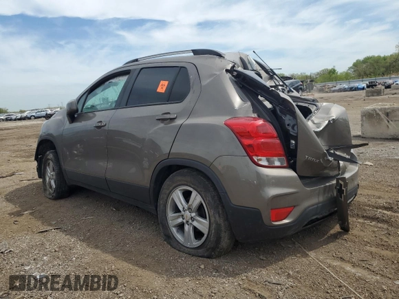 2021 Chevrolet Trax LT with VIN KL7CJLSB8MB331295, listed as a Copart auction lot 55824065 with Not provided miles and Salvage title. Bid and sale history available at DreamBid. Image 2.