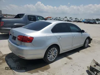 2013 Volkswagen Jetta SEL with VIN 3VWLX7AJ0DM361530, listed as a Copart auction lot 59305585 with Not provided miles and Salvage title. Bid and sale history available at DreamBid. Image 3.