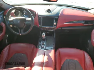 2017 Maserati Levante S z VIN ZN661YUL9HX199934, wystawiony jako Copart lot #83960574 z przebiegiem 75 078 mil mil oraz Szkoda całkowita • Salvage title. Historia ofert i sprzedaży dostępna na DreamBid. Obrazek 8.