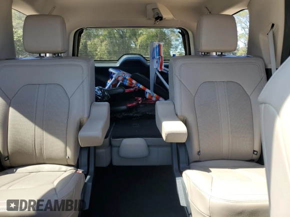 2024 Ford Expedition Limited with VIN 1FMJU1K88REA11681, listed as a Copart auction lot 48700995 with 28,948 mi miles and Clean Title. Bid and sale history available at carsss.com. Image 10.