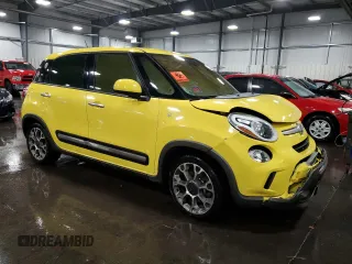 2014 FIAT 500L Trekking with VIN ZFBCFADH9EZ028757, listed as a Copart auction lot 77697094 with 0 mi miles and Salvage Title. Bid and sale history available at carsss.com. Image 4.