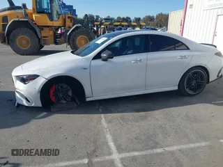 2023 Mercedes-Benz CLA 45 AMG z VIN W1K5J5DB3PN406756, wystawiony jako IAAI lot #41938828 z przebiegiem 37 898 mil mil oraz . Historia ofert i sprzedaży dostępna na DreamBid. Obrazek 15.