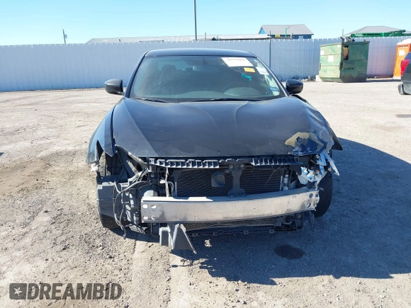 2016 Nissan Maxima SR with VIN 1N4AA6AP2GC429977, listed as a IAAI auction lot 38529802 with 194,511 mi miles and . Bid and sale history available at DreamBid. Image 6.