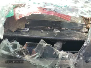1991 Toyota Pickup z VIN JT4RN13P9M6023450, wystawiony jako Copart lot #61621235 z przebiegiem 599 120 mil mil oraz Szkoda całkowita • Salvage title. Historia ofert i sprzedaży dostępna na DreamBid. Obrazek 12.