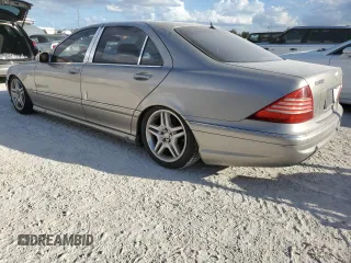 2004 Mercedes-Benz S-Class with VIN WDBNG75J24A416688, listed as a Copart auction lot 75614554 with 0 mi miles and Salvage Title. Bid and sale history available at carsss.com. Image 2.
