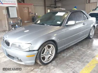 2004 BMW 3 Series 330Ci with VIN WBABW53434PL44998, listed as a IAAI auction lot 41903161 with 186,654 mi miles. Bid and sale history available at carsss.com. Image 6.