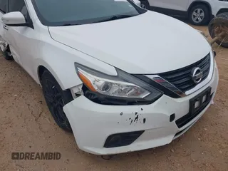 2018 Nissan Altima SR with VIN 1N4AL3APXJC153788, listed as a IAAI auction lot 41207298 with 160,194 mi miles and . Bid and sale history available at DreamBid. Image 18.
