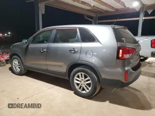 2015 Kia Sorento LX with VIN 5XYKT3A68FG593730, listed as a Copart auction lot 83308664 with 145,209 mi miles and Salvage Title. Bid and sale history available at carsss.com. Image 2.