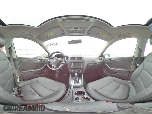 2011 Volkswagen Jetta SE with VIN 3VWDZ7AJ5BM319091, listed as a Copart auction lot 57991585 with 185,458 mi miles and Salvage title. Bid and sale history available at DreamBid. Image 14.