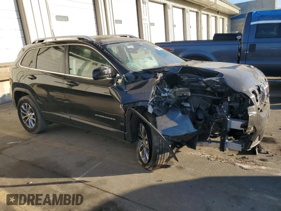 2019 Jeep Cherokee Latitude Plus with VIN 1C4PJMLN7KD161595, listed as a Copart auction lot 77250964 with 133,974 mi miles and Non repairable. Bid and sale history available at DreamBid. Image 4.