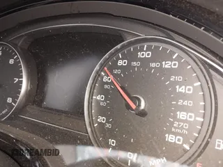 2016 Audi A8 Sport z VIN WAU43AFD0GN011518, wystawiony jako IAAI lot #42096343 z przebiegiem Nie podano mil oraz . Historia ofert i sprzedaży dostępna na DreamBid. Obrazek 7.
