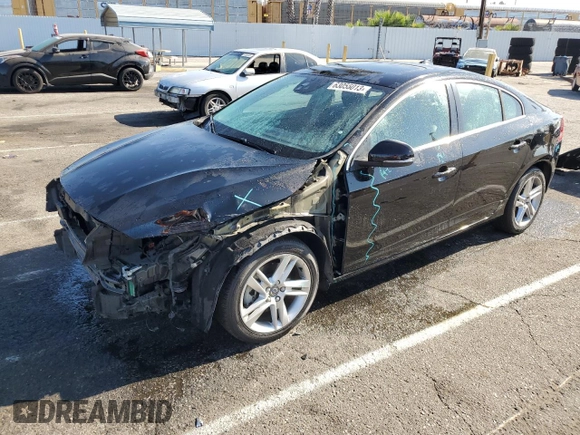 2015 Volvo S60 T5 Drive-E Platinum with VIN YV126MFM3F1358750, listed as a Copart auction lot 63055013 with 60,500 mi miles. Bid and sale history available at carsss.com. Image 1.