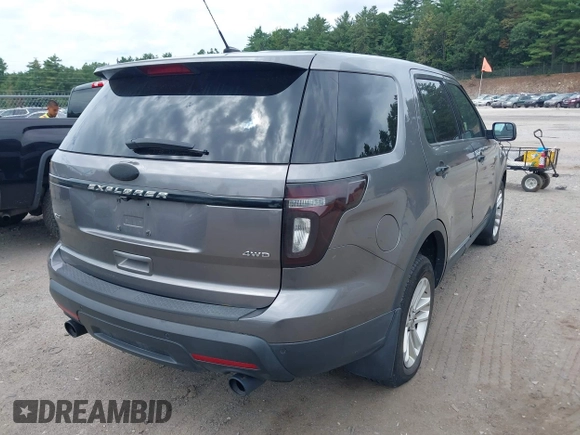 2011 Ford Explorer XLT z VIN 1FMHK8D82BGA77941, wystawiony jako IAAI lot #42677489 z przebiegiem 204 909 mil mil oraz . Historia ofert i sprzedaży dostępna na DreamBid. Obrazek 4.