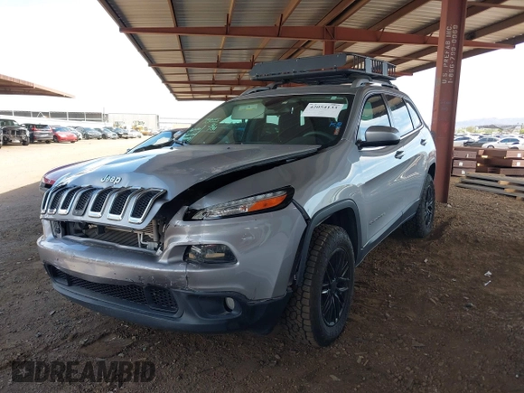 2017 Jeep Cherokee Latitude with VIN 1C4PJMCS4HW665167, listed as a IAAI auction lot 42054133 with 77,361 mi miles and . Bid and sale history available at DreamBid. Image 18.
