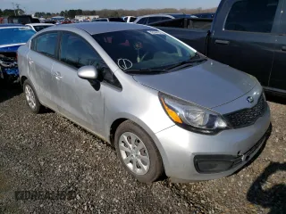 2015 Kia Rio LX with VIN KNADM4A37F6470342, listed as a Copart auction lot 39344152 with 0 mi miles and Clean Title. Bid and sale history available at carsss.com. Image 1.