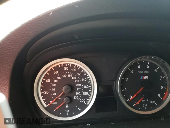 2012 BMW M3 z VIN WBSKG9C56CE798133, wystawiony jako Copart lot #53329103 z przebiegiem Nie podano mil oraz Szkoda całkowita • Salvage title. Historia ofert i sprzedaży dostępna na DreamBid. Obrazek 9.