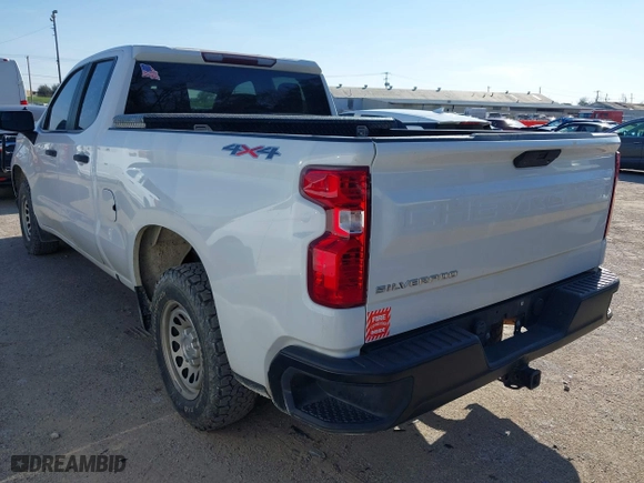 2019 Chevrolet Silverado 1500 Work Truck with VIN 1GCRYAEF2KZ370481, listed as a IAAI auction lot 41594979 with 111,100 mi miles. Bid and sale history available at carsss.com. Image 3.