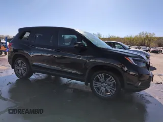 2020 Honda Passport EX-L z VIN 5FNYF8H54LB012271, wystawiony jako Copart lot #54915205 z przebiegiem 48 928 mil mil oraz Szkoda całkowita • Salvage title. Historia ofert i sprzedaży dostępna na DreamBid. Obrazek 4.