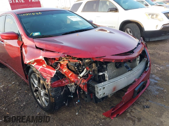2014 Nissan Altima S with VIN 1N4AL3AP3EN351364, listed as a IAAI auction lot 40311520 with 236,550 mi miles and . Bid and sale history available at carsss.com. Image 6.