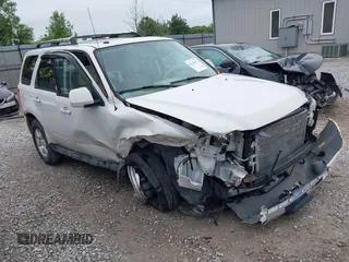 2012 Ford Escape Limited z VIN 1FMCU0EG3CKB51720, wystawiony jako IAAI lot #42355232 z przebiegiem 174 773 mil mil oraz . Historia ofert i sprzedaży dostępna na DreamBid. Obrazek 1.