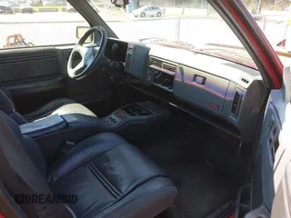 1994 Oldsmobile Bravada z VIN 1GHDT13W8R2705851, wystawiony jako IAAI lot #42182780 z przebiegiem 234 315 mil mil oraz . Historia ofert i sprzedaży dostępna na DreamBid. Obrazek 5.