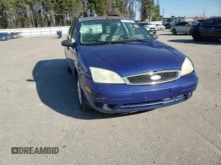 2005 Ford Focus SE with VIN 1FAHP36N05W134830, listed as a Copart auction lot 41696485 with 250,582 mi miles and Salvage Title. Bid and sale history available at carsss.com. Image 10.