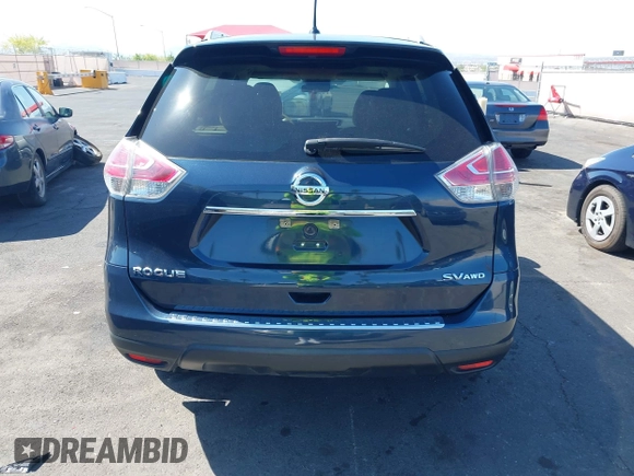 2015 Nissan Rogue SL with VIN 5N1AT2MV5FC927592, listed as a IAAI auction lot 42132041 with 174,536 mi miles and . Bid and sale history available at carsss.com. Image 16.