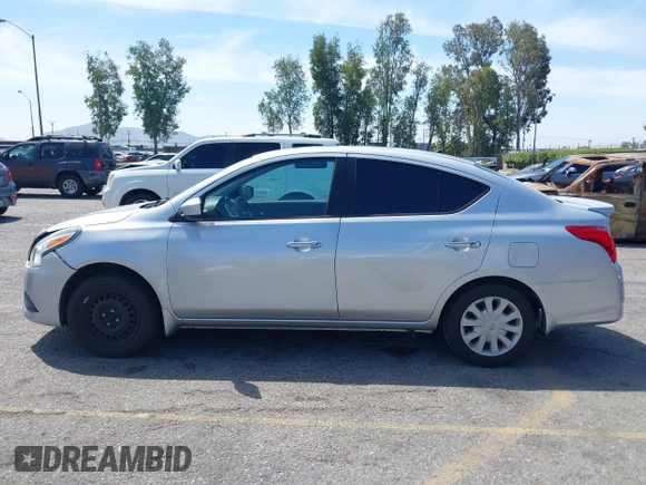2015 Nissan Versa SV with VIN 3N1CN7AP1FL846929, listed as a IAAI auction lot 42068428 with 104,773 mi miles. Bid and sale history available at carsss.com. Image 14.