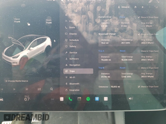 2022 Tesla Model Y Performance z VIN 7SAYGDEF4NF389191, wystawiony jako Copart lot #61443135 z przebiegiem 70 612 mil mil oraz Szkoda całkowita • Salvage title. Historia ofert i sprzedaży dostępna na DreamBid. Obrazek 9.