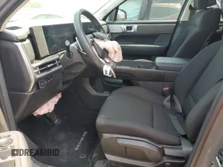 2024 Hyundai Santa Fe SE z VIN 5NMP14GL2RH041729, wystawiony jako Copart lot #55263625 z przebiegiem 6 387 mil mil oraz Szkoda całkowita • Salvage title. Historia ofert i sprzedaży dostępna na DreamBid. Obrazek 7.