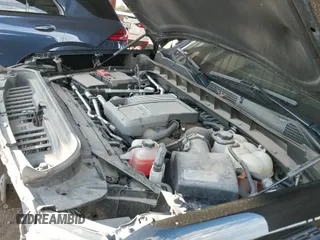 2021 GMC Sierra 1500 z VIN 1GTP8CET4MZ407882, wystawiony jako IAAI lot #43117726 z przebiegiem 43 705 mil mil oraz . Historia ofert i sprzedaży dostępna na DreamBid. Obrazek 20.