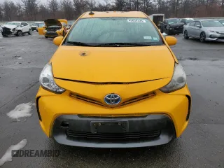 2016 Toyota Prius Two z VIN JTDZN3EU3GJ045007, wystawiony jako Copart lot #45039335 z przebiegiem 389 887 mil mil oraz Czysty tytuł • Clean title. Historia ofert i sprzedaży dostępna na DreamBid. Obrazek 5.