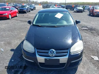 2010 Volkswagen Jetta S with VIN 3VWJZ7AJ5AM002400, listed as a IAAI auction lot 42048462 with 191,851 mi miles and . Bid and sale history available at DreamBid. Image 12.
