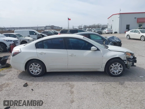 2009 Nissan Altima S with VIN 1N4AL21E09C126880, listed as a IAAI auction lot 41739604 with 258,940 mi miles and . Bid and sale history available at DreamBid. Image 14.