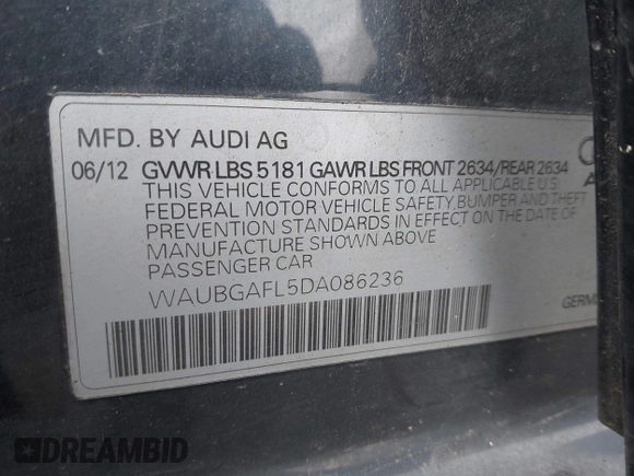 2013 Audi S4 Premium Plus with VIN WAUBGAFL5DA086236, listed as a IAAI auction lot 41948532 with 116,279 mi miles. Bid and sale history available at carsss.com. Image 9.