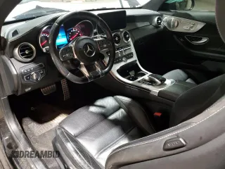 2019 Mercedes-Benz C 63 S AMG z VIN WDDWJ8HB7KF868420, wystawiony jako Copart lot #68820483 z przebiegiem 29 520 mil mil oraz . Historia ofert i sprzedaży dostępna na DreamBid. Obrazek 8.