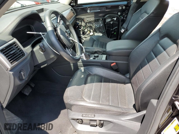 2019 Volkswagen Atlas SEL Premium z VIN 1V2NR2CA3KC603035, wystawiony jako Copart lot #60467885 z przebiegiem 97 303 mil mil oraz Szkoda całkowita • Salvage title. Historia ofert i sprzedaży dostępna na DreamBid. Obrazek 7.