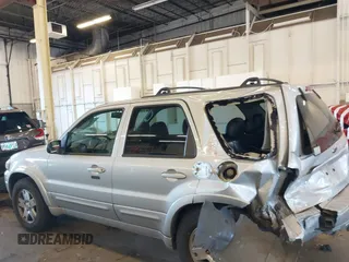 2007 Ford Escape Limited с VIN 1FMCU94197KA36921, выставлен на аукционе IAAI как лот 40426720 с пробегом 177 909 миль миль и . История ставок и продаж доступна на DreamBid. Изображение 15.