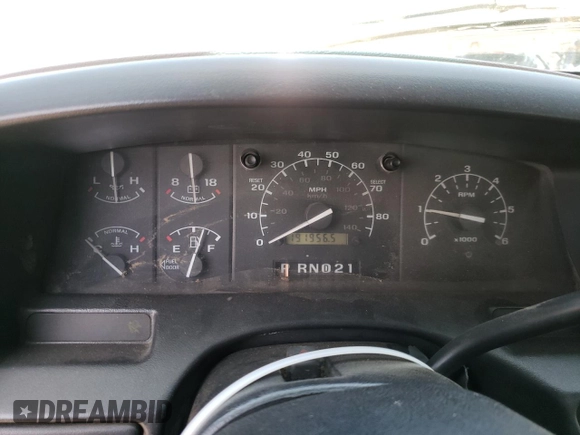 1997 Ford F-250 z VIN 1FTHF26GXVEA77924, wystawiony jako Copart lot #50804313 z przebiegiem 191 956 mil mil oraz Nie do naprawy • Non repairable. Historia ofert i sprzedaży dostępna na DreamBid. Obrazek 9.