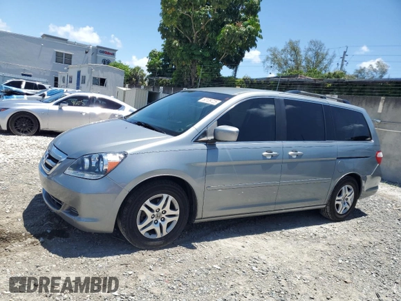 2007 Honda Odyssey EX z VIN 5FNRL38467B027951, wystawiony jako Copart lot #60109725 z przebiegiem 137 718 mil mil oraz Szkoda całkowita • Salvage title. Historia ofert i sprzedaży dostępna na DreamBid. Obrazek 1.