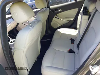 2017 Mercedes-Benz GLA 250 z VIN WDCTG4EB6HJ303262, wystawiony jako IAAI lot #42236512 z przebiegiem 59 681 mil mil oraz . Historia ofert i sprzedaży dostępna na DreamBid. Obrazek 8.