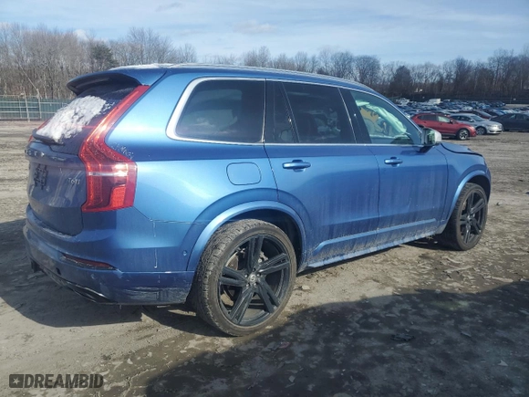 2016 Volvo XC90 T6 R-Design with VIN YV4A22PM0G1031687, listed as a Copart auction lot 45956645 with 113508 miles and Salvage Title. Bid and sale history available at carsss.com. Image 3.