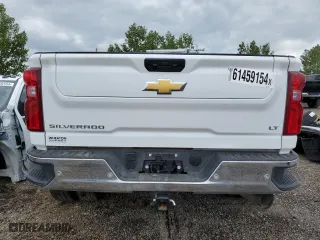 2024 Chevrolet Silverado 3500HD LT with VIN 1GC5YTEYXRF195291, listed as a Copart auction lot 61459154 with 0 mi miles and Salvage Title. Bid and sale history available at carsss.com. Image 6.