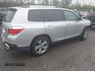 2012 Toyota Highlander Limited with VIN 5TDDK3EH1CS157629, listed as a IAAI auction lot 42157367 with 50,902 mi miles and . Bid and sale history available at DreamBid. Image 4.