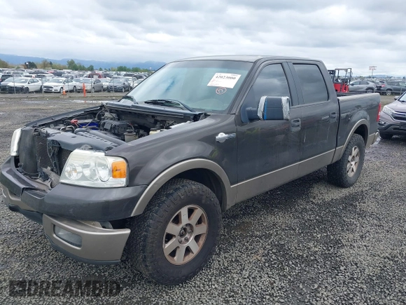 2005 Ford F-150 XLT with VIN 1FTPW12555KE71004, listed as a IAAI auction lot 42023000 with 185,051 mi miles. Bid and sale history available at carsss.com. Image 2.