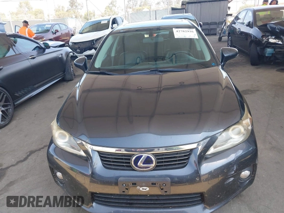 2011 Lexus CT 200h z VIN JTHKD5BH0B2030103, wystawiony jako IAAI lot #42782926 z przebiegiem 215 532 mil mil oraz . Historia ofert i sprzedaży dostępna na DreamBid. Obrazek 12.