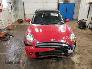 2012 MINI Clubman z VIN WMWZF3C52CT190396, wystawiony jako Copart lot #86537344 z przebiegiem 108 971 mil mil oraz Szkoda całkowita • Salvage title. Historia ofert i sprzedaży dostępna na DreamBid. Obrazek 5.