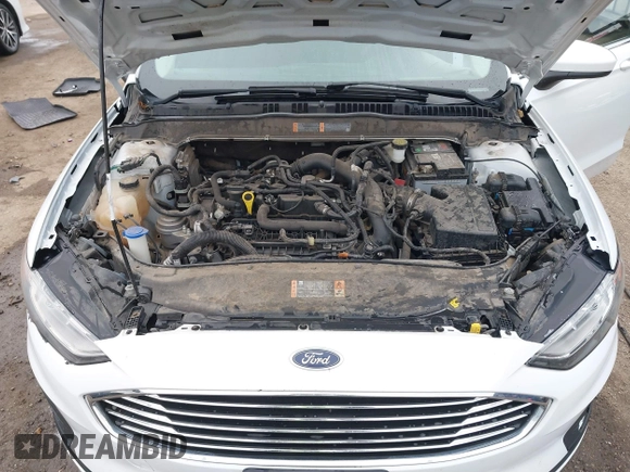 2020 Ford Fusion SE with VIN 3FA6P0HD5LR136325, listed as a IAAI auction lot 41200798 with 120,696 mi miles. Bid and sale history available at carsss.com. Image 10.