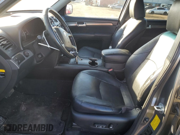 2009 Kia Borrego LX with VIN KNDJH741795017158, listed as a Copart auction lot 42489845 with 116,336 mi miles and Salvage Title. Bid and sale history available at DreamBid. Image 7.